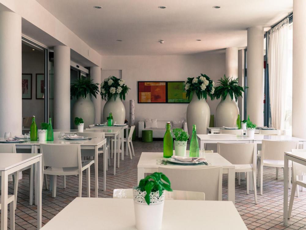 Hotel Principe Rimini Buitenkant foto